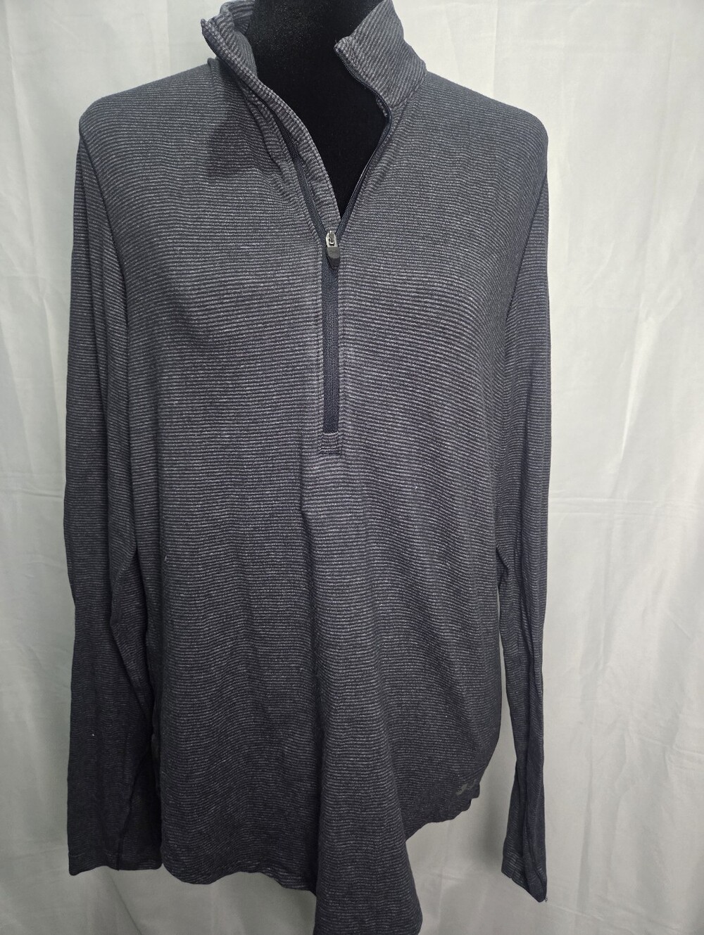 Under Armour Women's Charcoal Zip-Up Long Sleeve Pullover